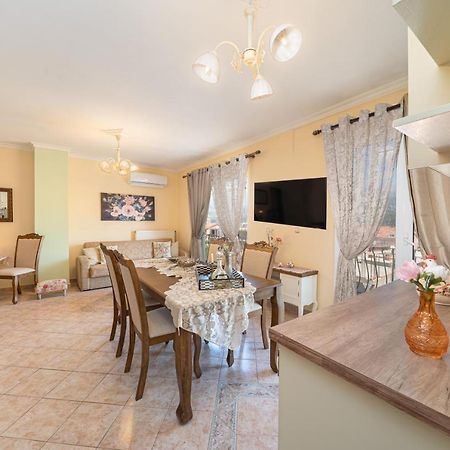 Aigli Elegant Sea View Apartment In Argostoli Exterior foto